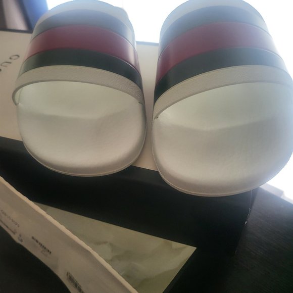 Gucci slides - Picture 2 of 11